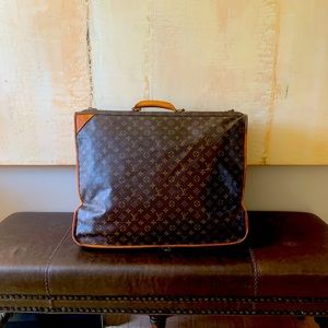 Louis Vuitton Garment Bag